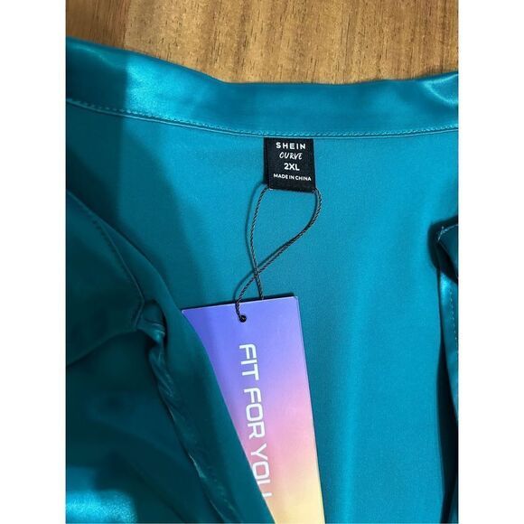 Emerald Green Tie Front Crop Top Skirt Set 2XL - Picture 2 of 14